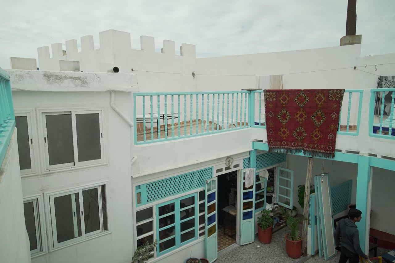 White And Blue Vandrehjem Essaouira Eksteriør billede